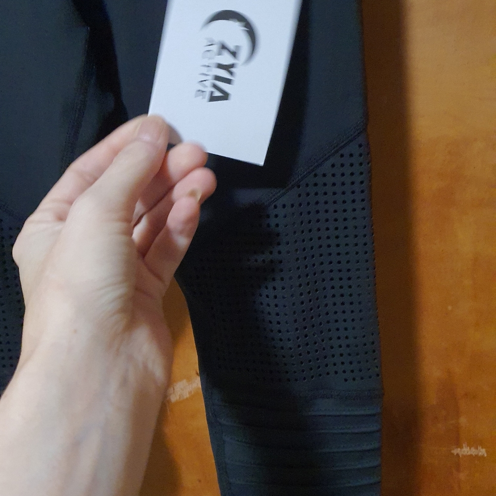 Zyia active leggings nwt